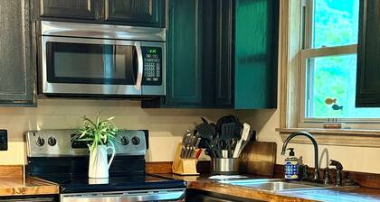 Mary’s Place- New River Gorge National Park and Preserve Rest, Relax, Rejuvenate