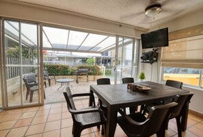 Dining - ★ Beautiful house with pool ★San Jerónimo Antioquia (Montería)