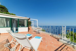 Deluxe Room | View from room - Eden sul Mare (Amalfi)