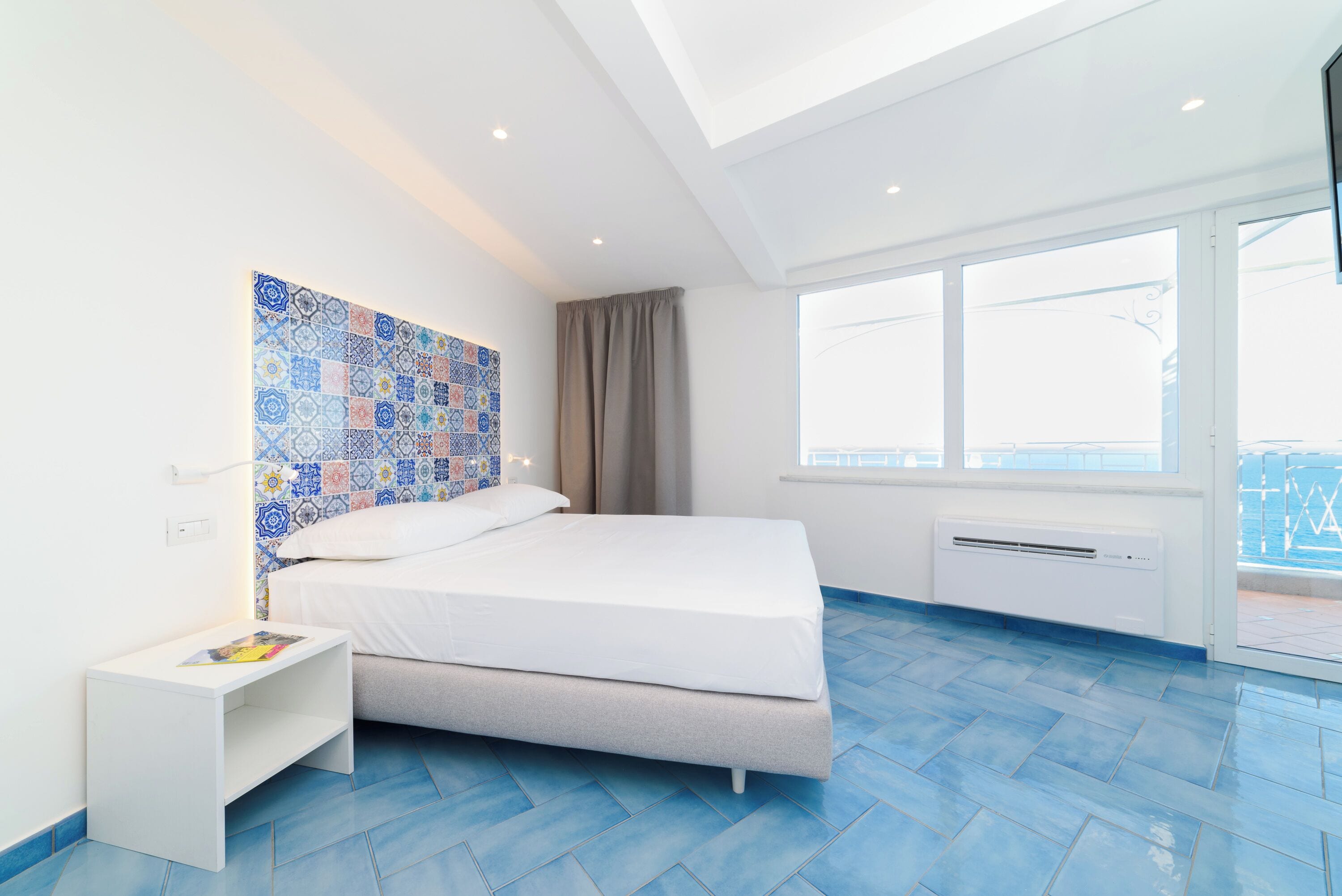 Deluxe Room | 1 bedroom, Egyptian cotton sheets, premium bedding, down comforters