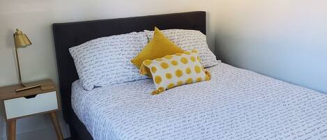 2 chambres, Wi-Fi gratuit, draps fournis