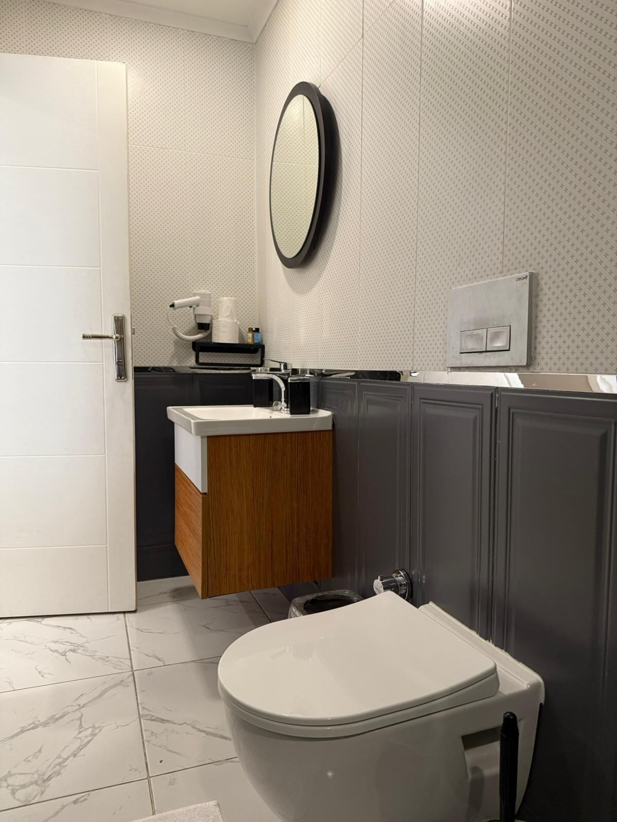 Foto - Red Castle Hotel & Pub