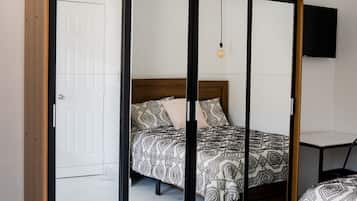 Executive Apartment | 1 bedroom, Egyptian cotton sheets, premium bedding, down duvets