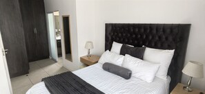 1 soverom, strykejern/-brett, wi-fi og sengetøy