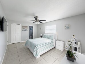 4 habitaciones, tabla de planchar con plancha y wifi gratis 