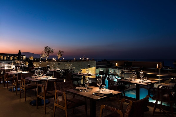 3 restaurants, breakfast, lunch, dinner served; Mediterranean cuisine