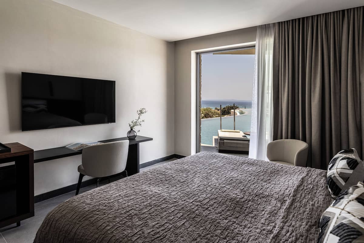 Superior Swim-up Suite | 1 dormitorio, sábanas de algodón egipcio, ropa de cama de alta calidad