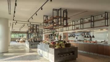 3 restauranter, der serverer morgenmad, frokost og aftensmad