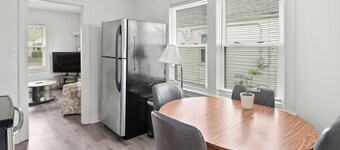 Cozy Louisville Home w/ Spacious Yard & Parking