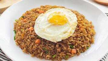 Local cuisine breakfast on weekdays (IDR 50000 per person)