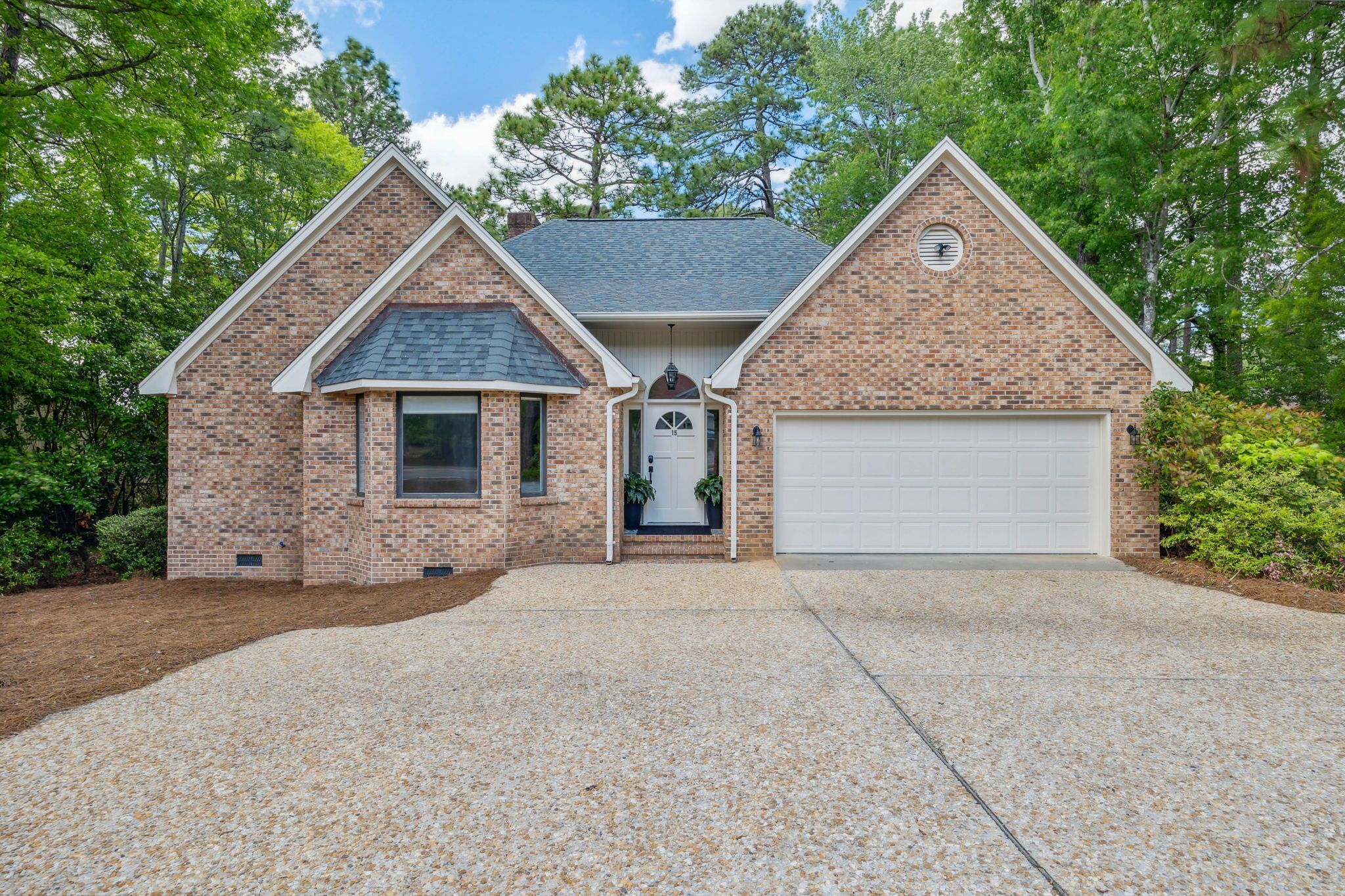 Renovated 3 Bed 3 Bath on Course #5