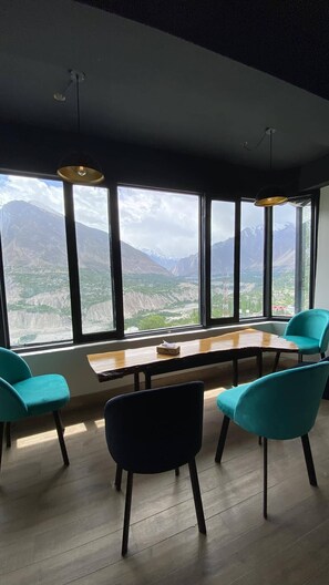 Dobbelt- eller tomannsrom – deluxe | Fjellutsikt