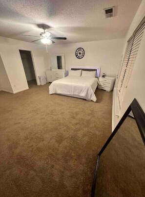 3 bedrooms - Home Team Luxury stay
 (Atlanta)