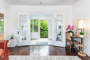 Interior - Lovely Hilo Home Base near Beaches & Dining (Hilo)