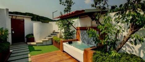 Enceinte de l’hébergement