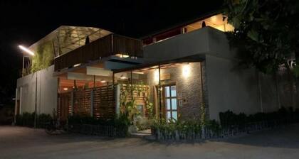 Aasna Inn 7