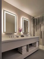 Shower, rainfall showerhead, free toiletries, hair dryer
