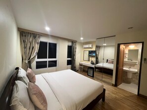 Superior Room - V Check Inn Sukhumvit 22 (Bangkok)