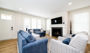 Smart TV y chimenea