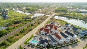 المنشأة من الخارج