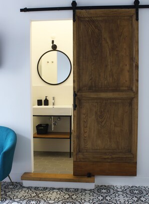 Triple Room | Bathroom