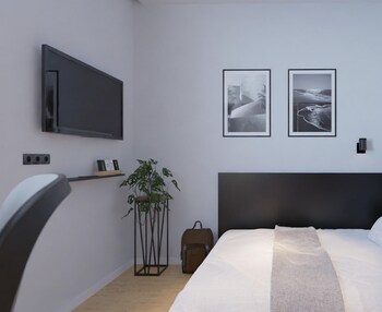 Estudios y Habitaciones Modernas en PAMPLONA, SK