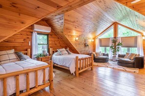 3 chambres, fer et planche à repasser, Wi-Fi, draps fournis