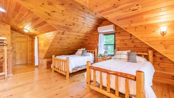 3 makuuhuonetta, silitysrauta/-lauta, Wi-Fi, vuodevaatteet