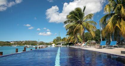 luxury Two Bedroom Private Home/ your ideal way to vacation