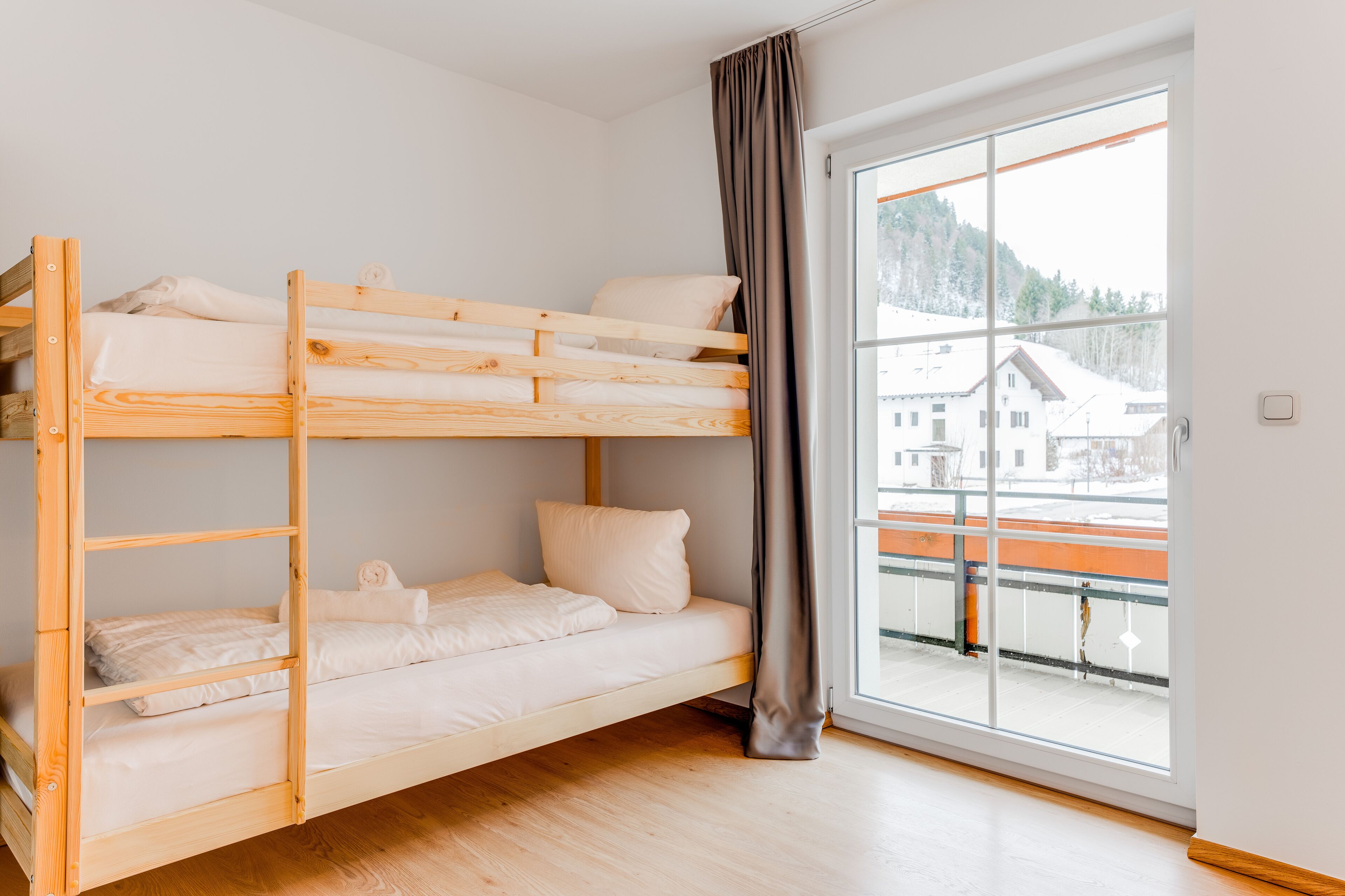 1 bedroom, travel crib, WiFi (free), bed sheets