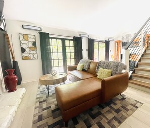 TV connectée, cheminée