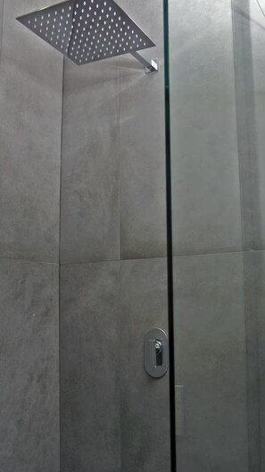 Business Double Room | Premium bedding, in-room safe, individually decorated - Hotel Brecha (Tijuana)