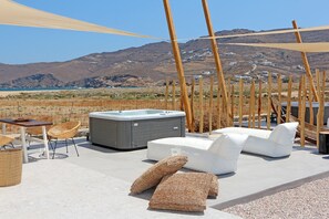 1 bedroom, iron/ironing board, free WiFi