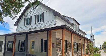 Hôtel à la maison - Maison du Village et Ski!