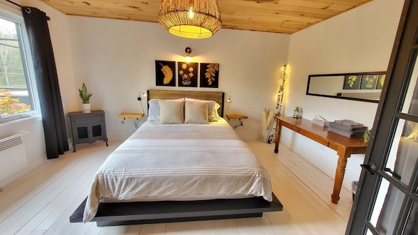 2 quartos, ferros/tábuas de passar roupa, Wi-Fi, roupa de cama