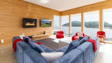 Televisio, pöytäjalkapallopöytä