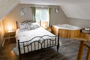2 Schlafzimmer, Bügeleisen/Bügelbrett, Internetzugang, Bettwäsche
