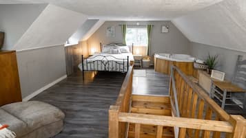 2 sovrum, strykjÀrn/strykbrÀda, internet och sÀngklÀder