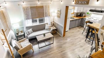 TV, fireplace, DVD player, offices