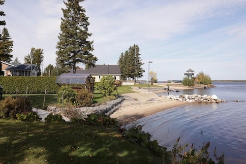Hôtel à la maison - La Dorée avec plage privée