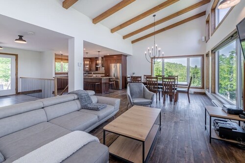 Hôtel à la maison - L'Archibald, spa et montagne!