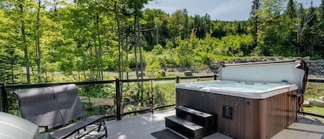 Baignoire à remous extérieure