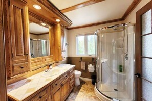 Bathtub, hair dryer, towels