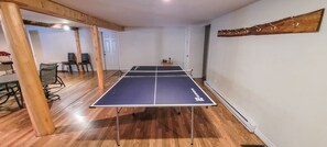 Games room - Très spacieux chalet des Vallons et Billard (Sainte-Sophie-d'Halifax)