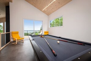 Games room - Hôtel à la maison - Le Visionnaire, spa et vue (Les Éboulements)