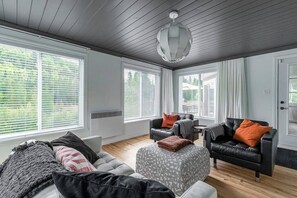 TV, fireplace, DVD player, table football