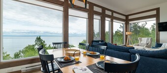 Hôtel à la maison - Le Phare d'Irène spa et fleuve