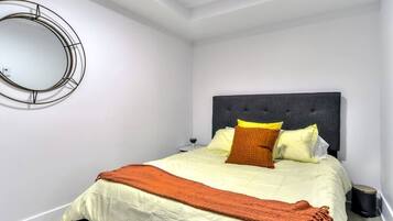 1 chambre, fer et planche Ă repasser, Wi-Fi, draps fournis