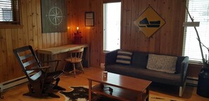 TV, fireplace, DVD player
