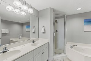 Shower, jetted bath, hair dryer, towels